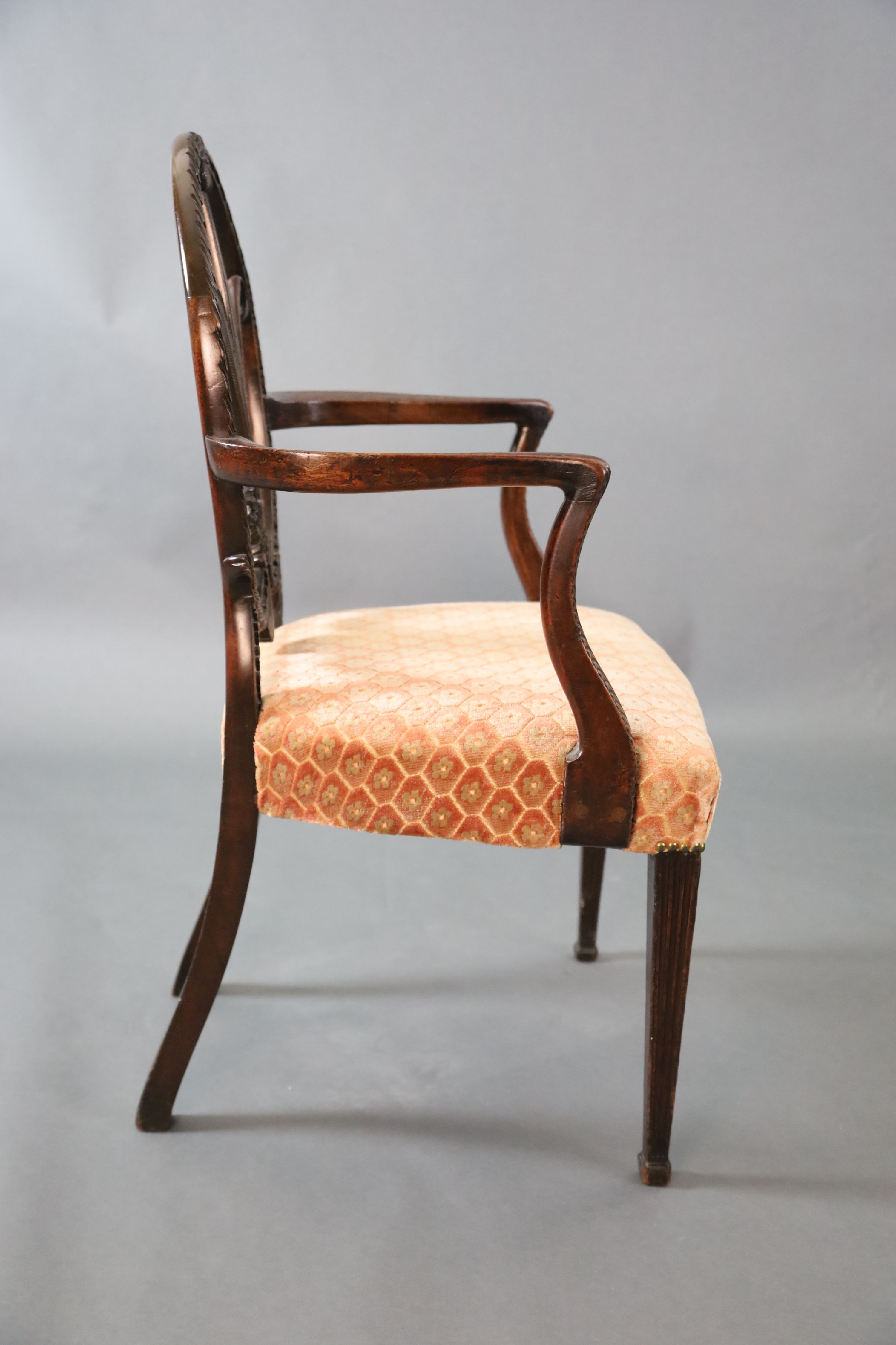 A George III Hepplewhite style mahogany elbow chair, W.1ft 10in. D.1ft 8in. H.3ft 1in.
